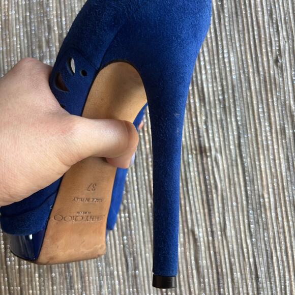JIMMY CHOO | Kalan Perforated Blue Suede Platform Pumps Sz 37 - Picture 7 of 7